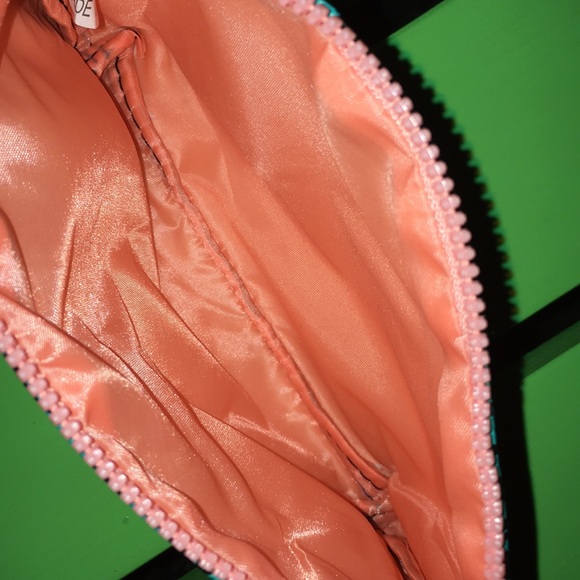 Ipsy Bags - Picture 3 of 5